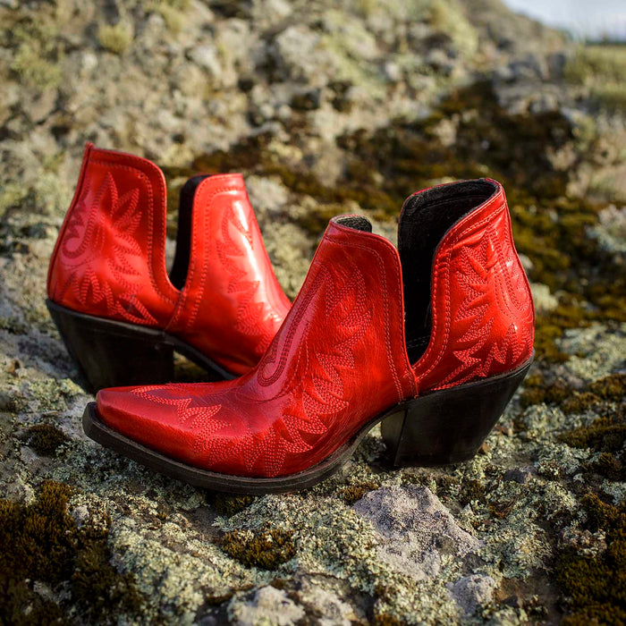 Ariat Dixon Western Queen of Hearts Boots, Size 10 Color Red